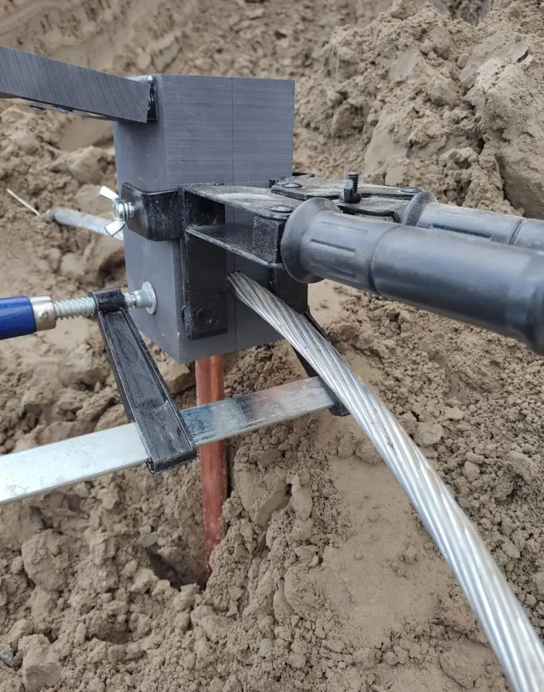 Substation Lightning Protection Grounding: Installation Guide