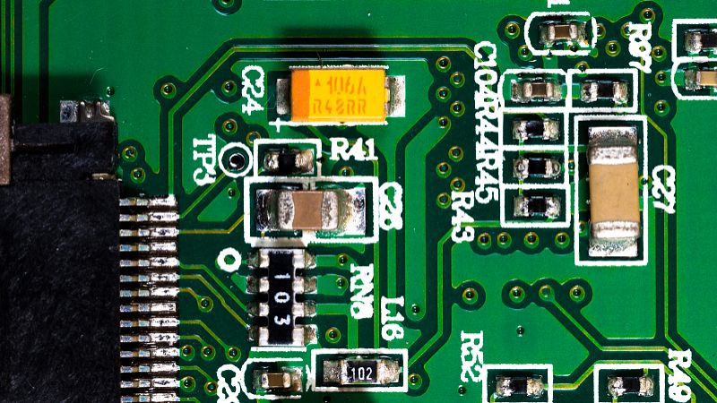 Switching Power Supply vs. Transformer: Key Differences 