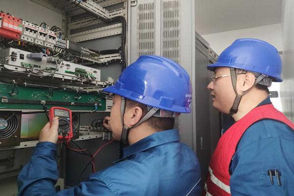 5 Reasons Your Circuit Breaker Won't Close & How to Fix Them 5 Reasons Your Circuit Breaker Won't Close & How to Fix Them