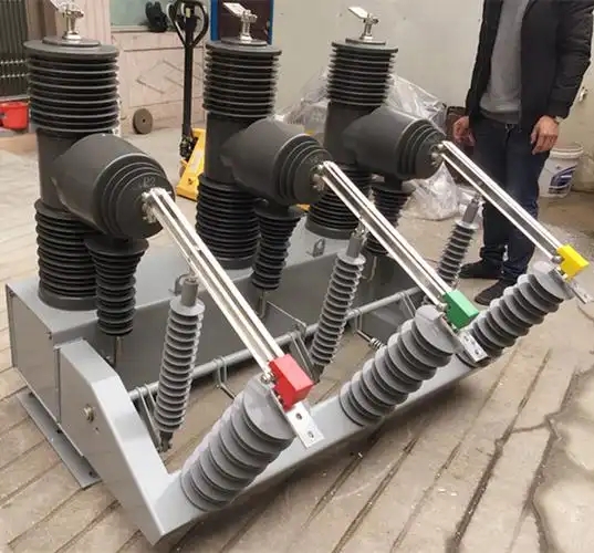 Selecting the Right High Voltage Circuit Breaker in 2025