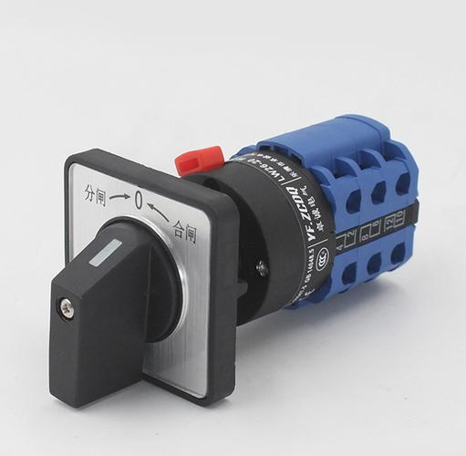 What is a manual transfer switch?