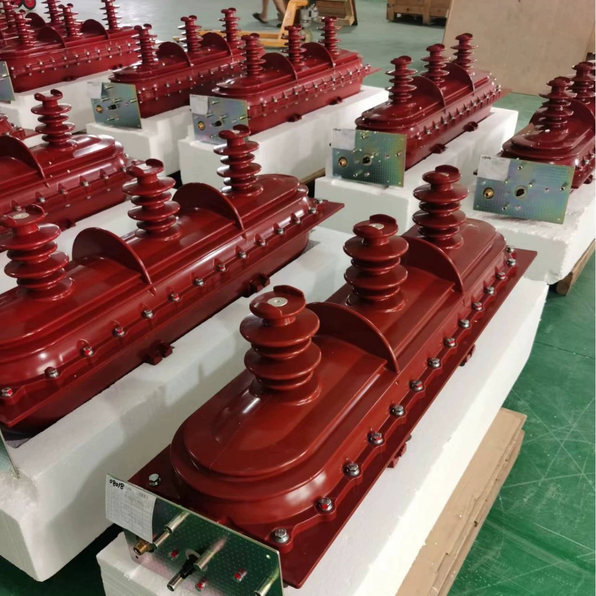 FLN36-12D SF6 Load Break Switch – Compact Indoor Solution for Safe 12kV Distribution