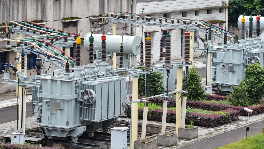 What is a pad mounted transformer? What is a pad mounted transformer?