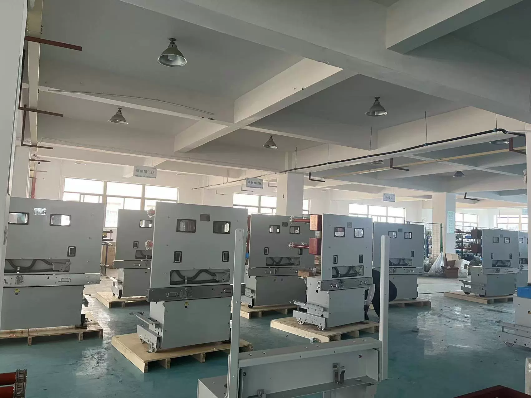 ZN85-40.5 Series 40.5kV Indoor Vacuum Circuit Breaker