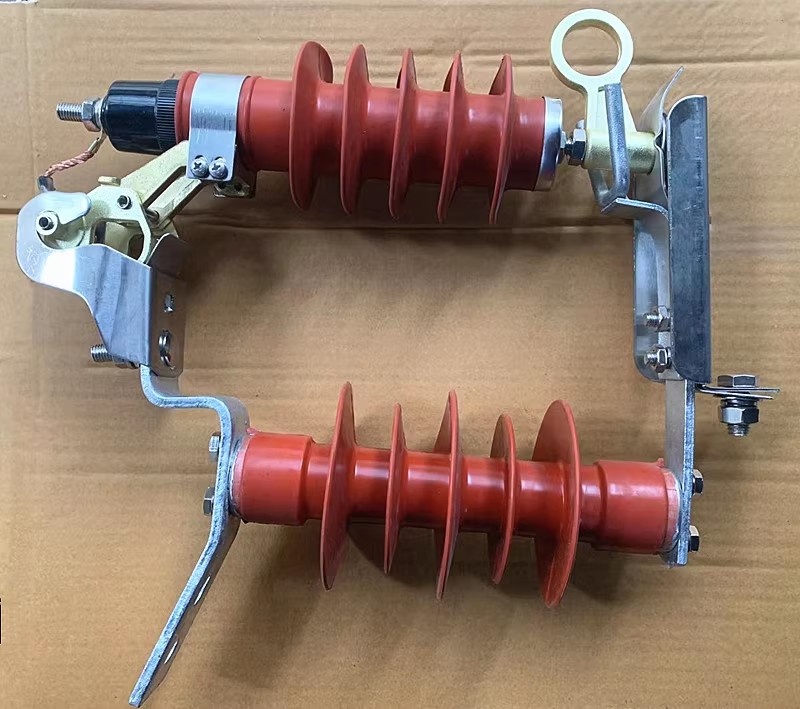 HY5WS-17/50DL-TB Dropout Surge Arrester – Plug-in & Removable Type