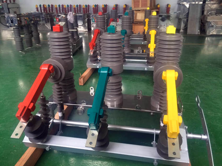 ZW32-12 12kV Outdoor Vacuum Circuit Breaker ZW32-12 12kV Outdoor Vacuum Circuit Breaker