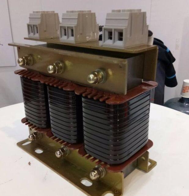 Классификация и расчет реакторов: Инженерное руководство по обеспечению точности в современных энерг