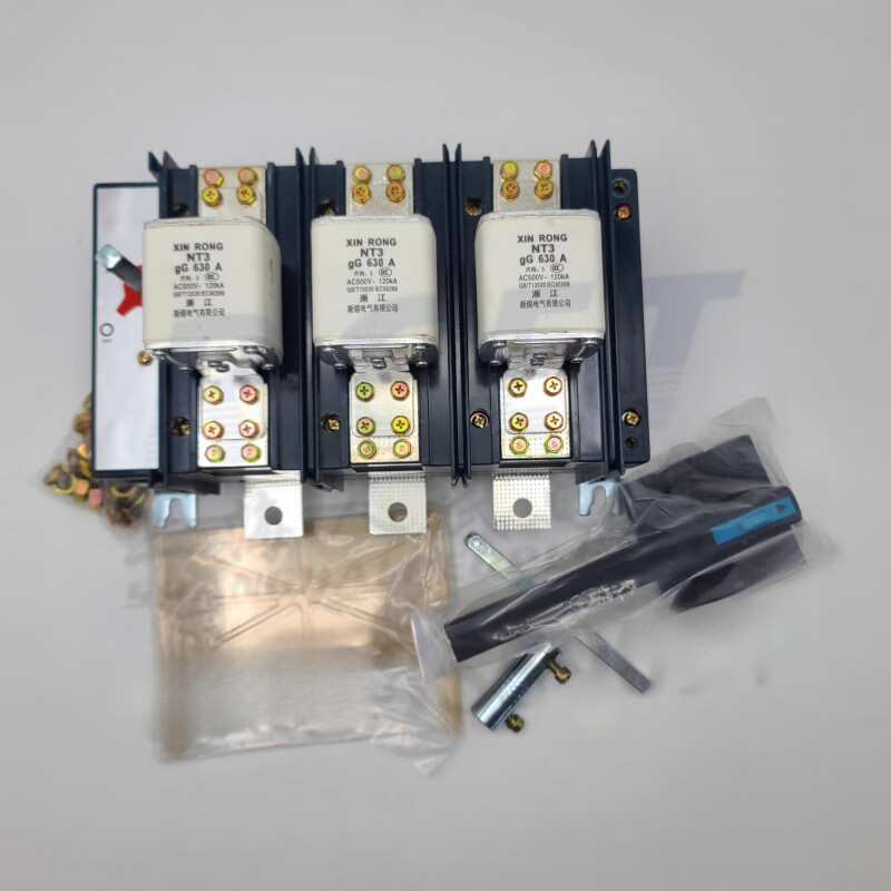 Разъединительный предохранительный переключатель