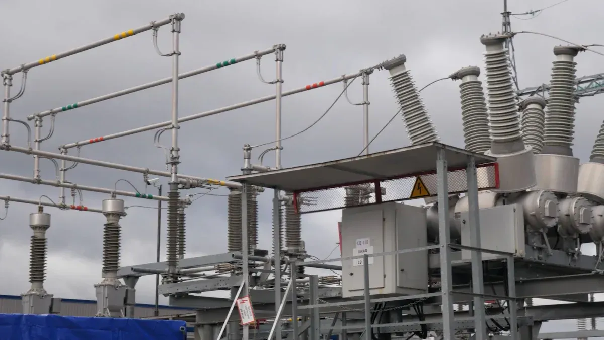 Is a 3 Pole or Single Pole HV Circuit Breaker Better for Your Project