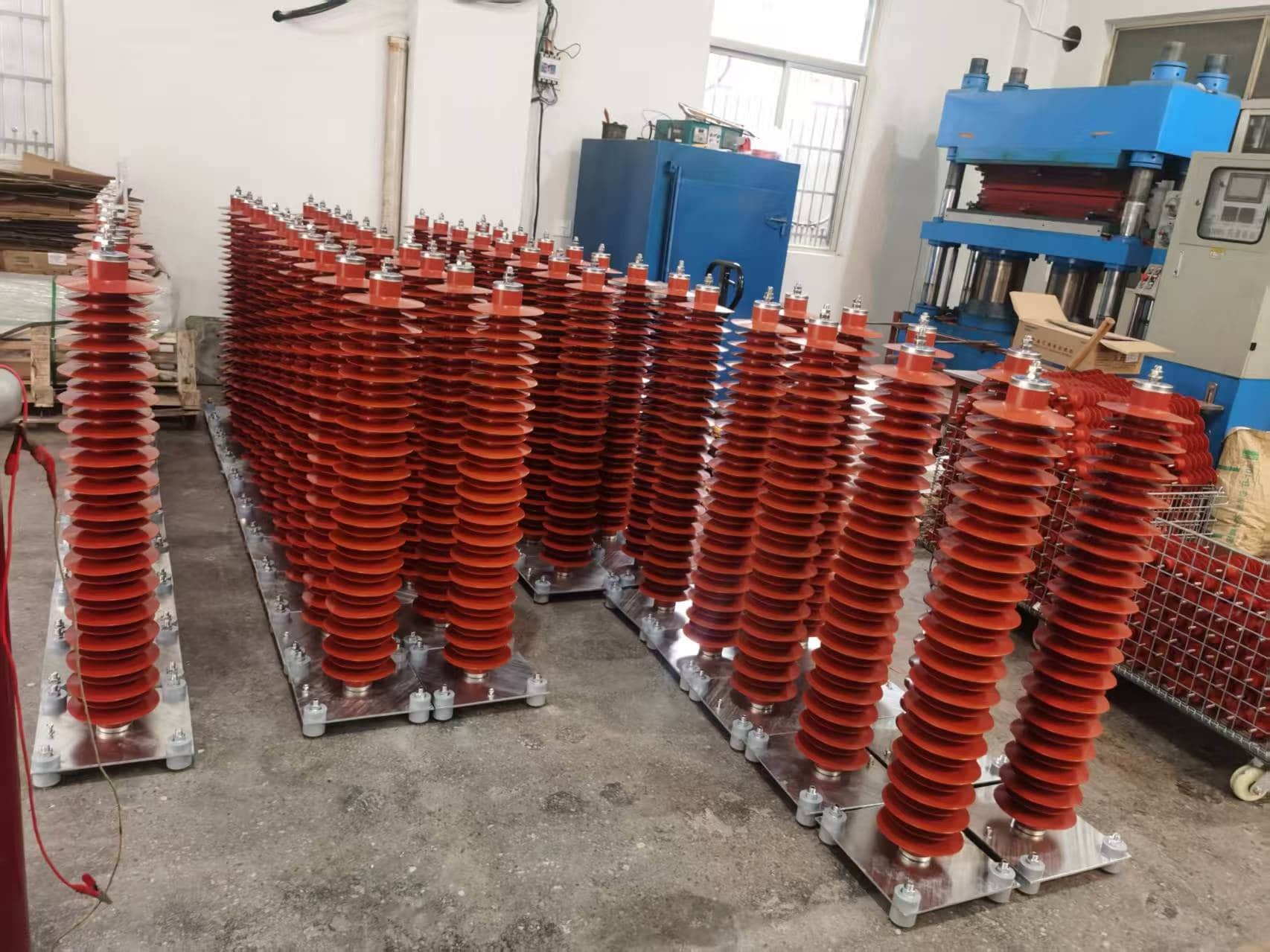 Принцип работы, типы и применение ограничителя перенапряжений