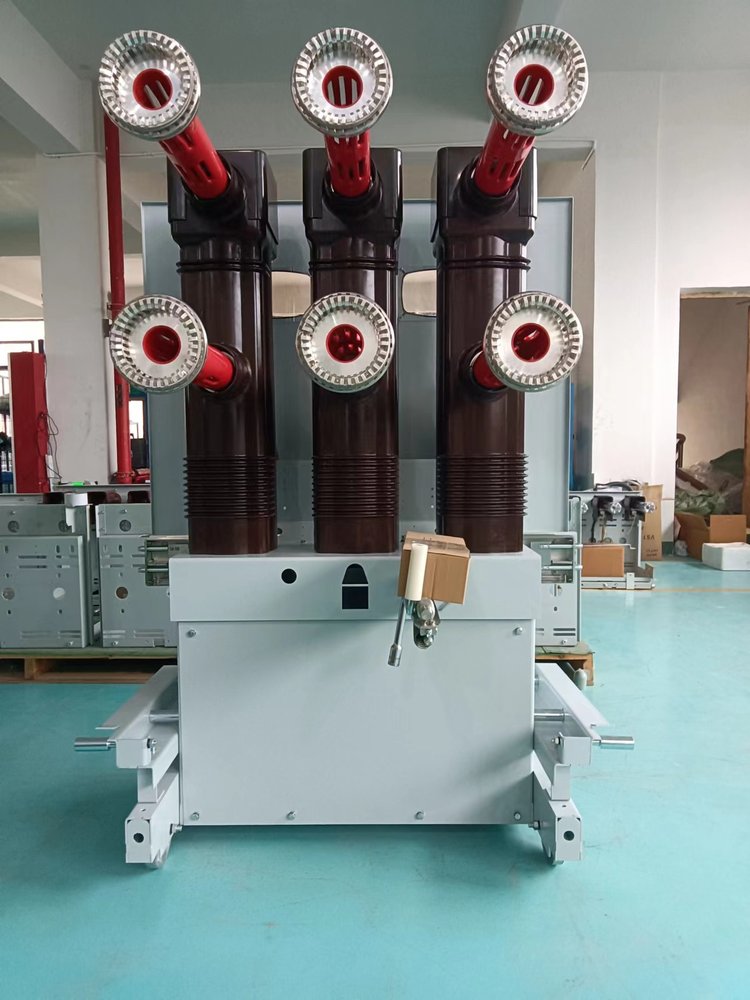 High-Performance 12kV Vacuum Circuit Breaker for Medium Voltage Applications