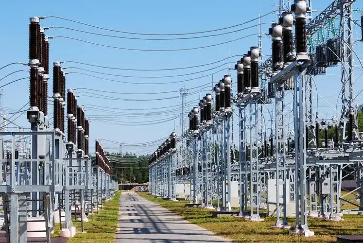 What Insulation Options Are Available for Station Service Voltage Transformer?