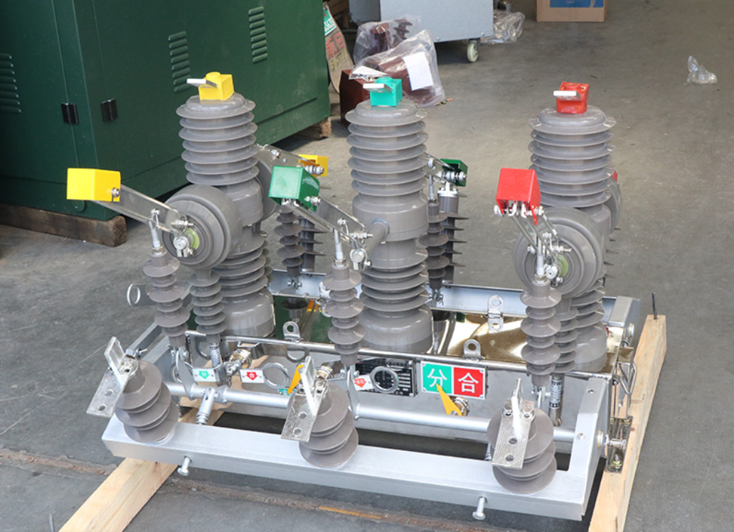 ZW32-12GG 12kV 630A Double-Power Double-Isolation Outdoor Vacuum Circuit Breaker ZW32-12GG 12kV 630A Double-Power Double-Isolation Outdoor Vacuum Circuit Breaker