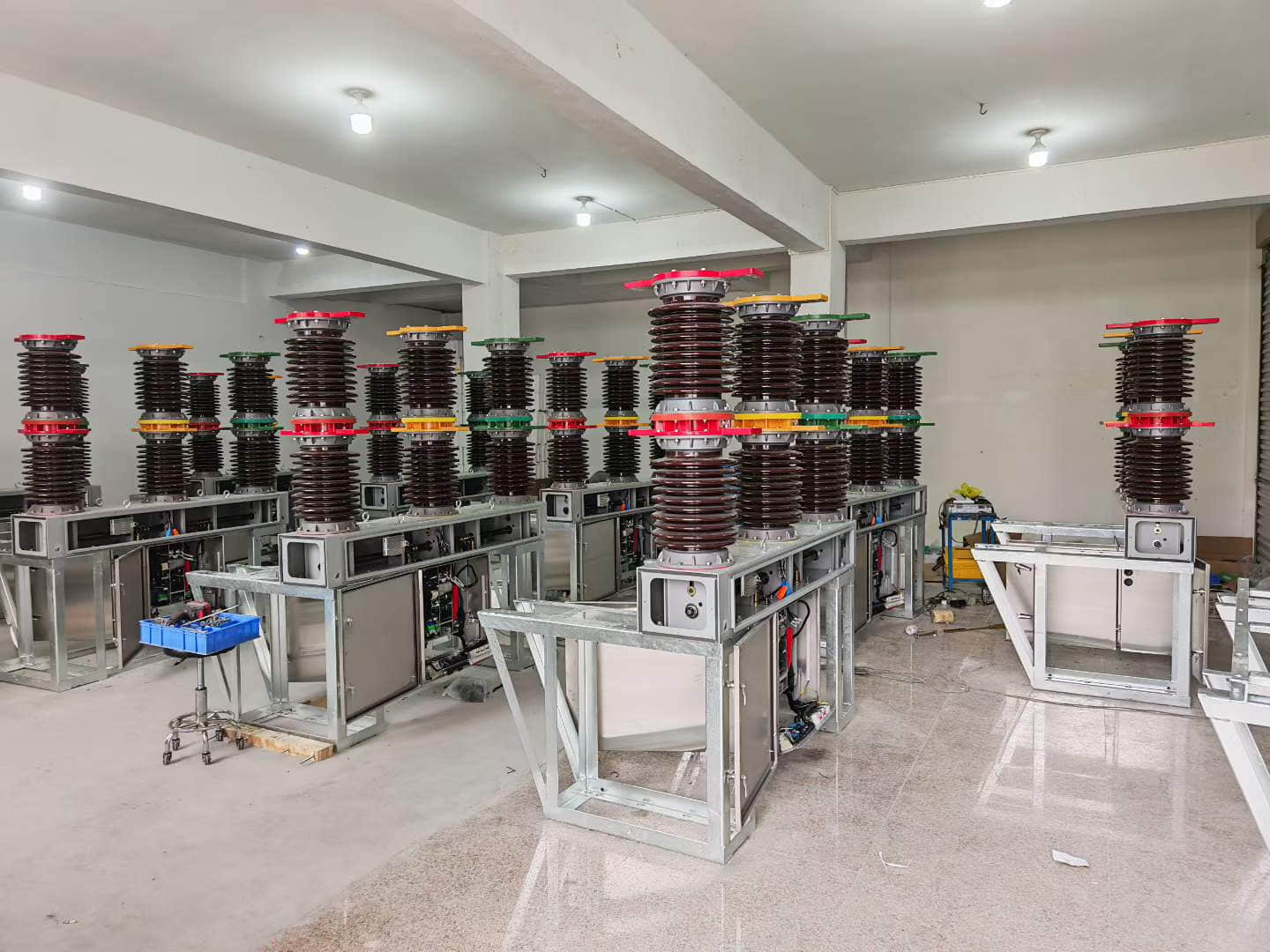 Industrial Vacuum Circuit Breakers Suppliers: How to Choose the Right Partner for Cost